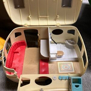 Sylvanian Families Vintage Yellow Caravan Camper Travel Trailer Calico Critters
